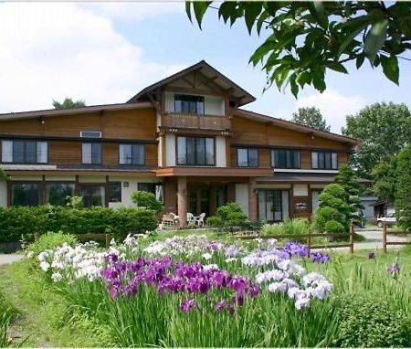 Country Inn Kashiwabara Хакуба Екстериор снимка